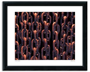 Fe2O3: Chains